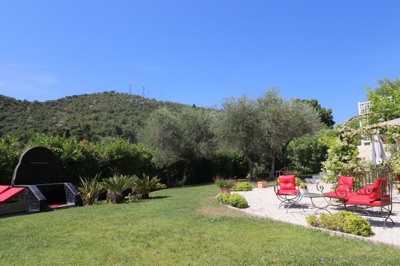 מלון La Roquette-sur-Var Mas De Provence En Riviera מראה חיצוני תמונה